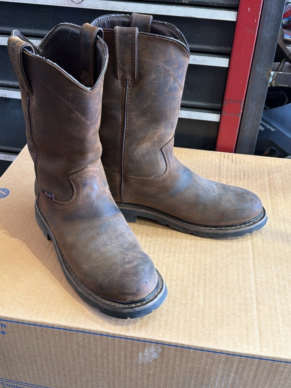 Men’s Justin work boots